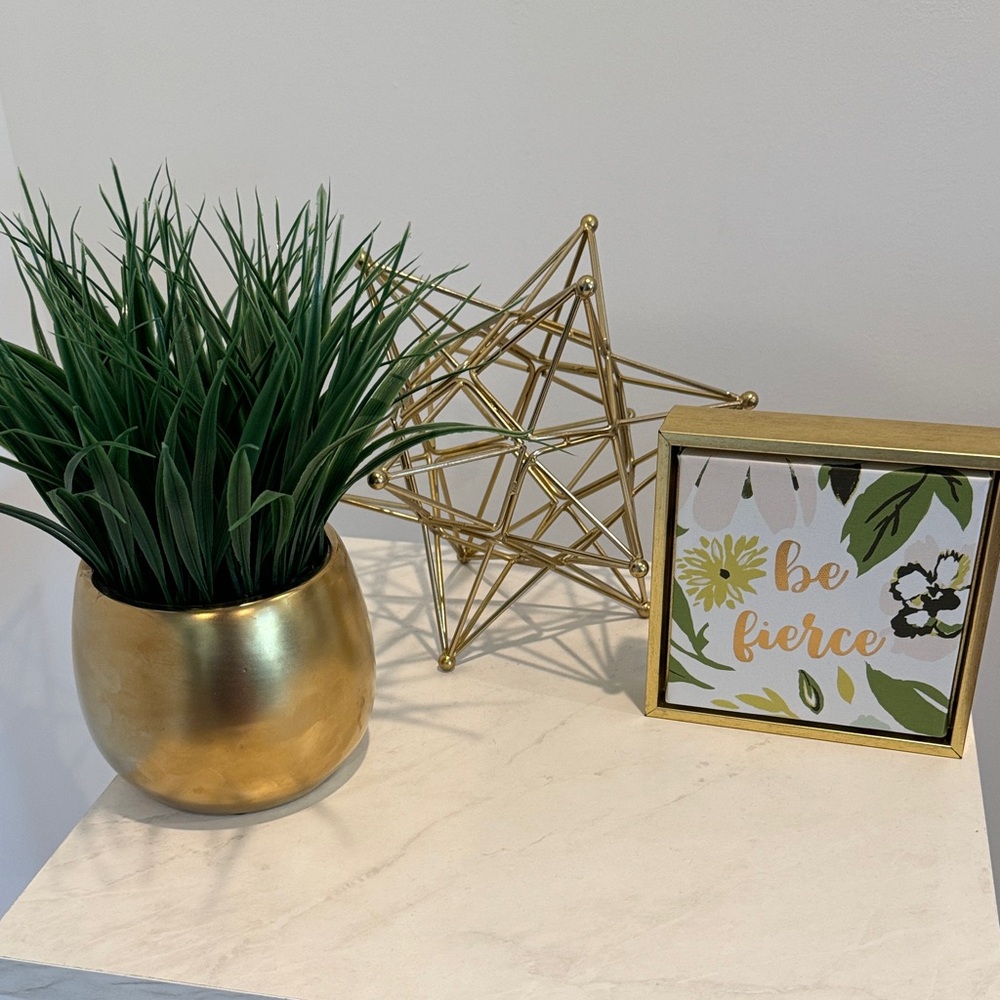 Decor- Gold Planter with Green Faux Plant and Decorative Sign